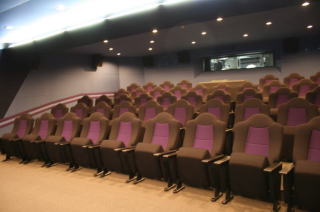 ���ʎ��@�����ݔ��E�f���ݔ��E�X�N���[���ݔ�